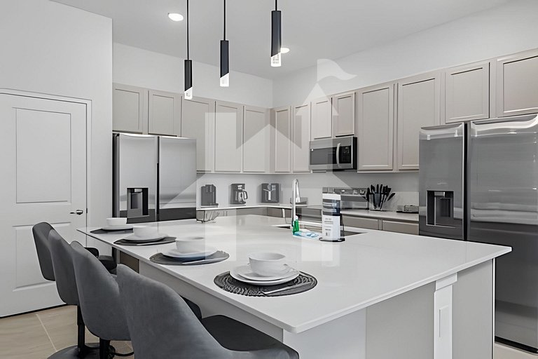 Luxury 6BR near Universal, Pool, Spa & Game Room