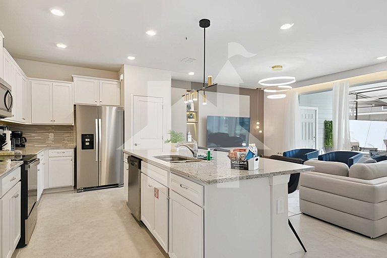 Luxury 5BR Home w/ Private Pool Near Disney