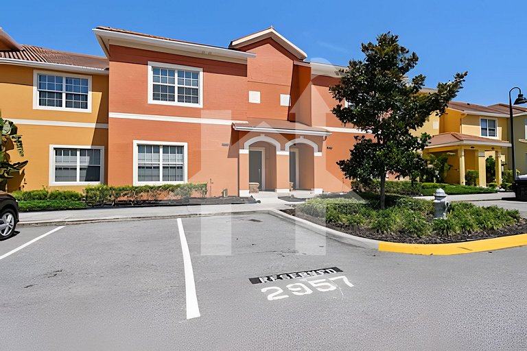 Vacation Home Near Disney, 4 bedrooms