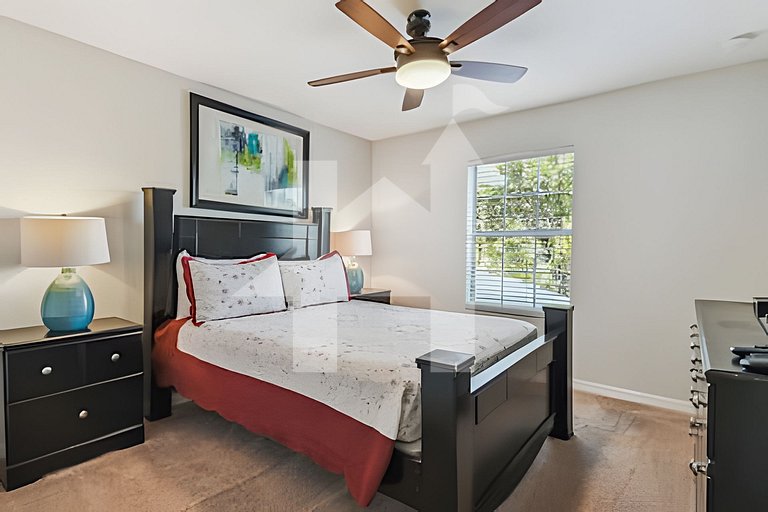 Vacation Home Near Disney, 4 bedrooms