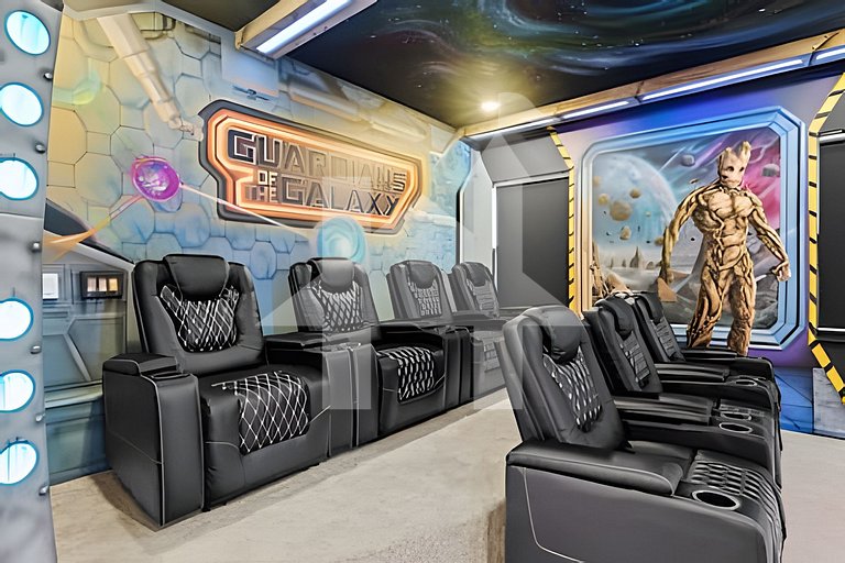 Paradiso Grande Luxury w/ Cinema, Games & Pool