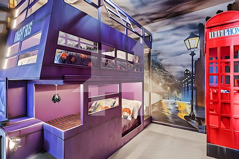 Casa 6Q Luxo c/ Piscina, Game Room e Cinema