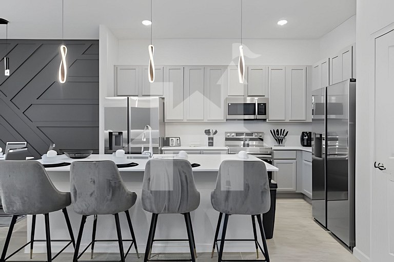 Paradiso Grande Luxury w/ Cinema, Games & Pool