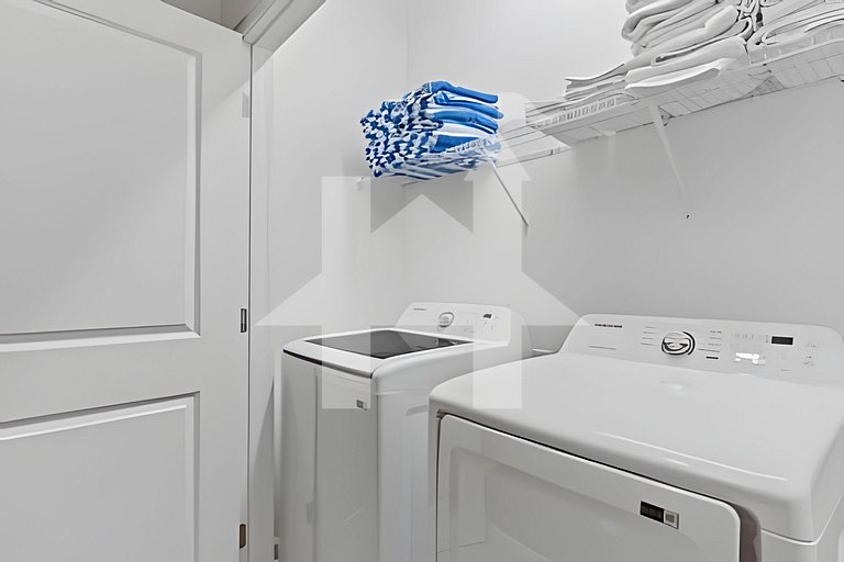 Paradiso Grande Luxury w/ Cinema, Games & Pool