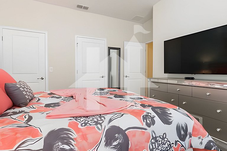 Storey Lake 4BR Townhome – 10min to Disney
