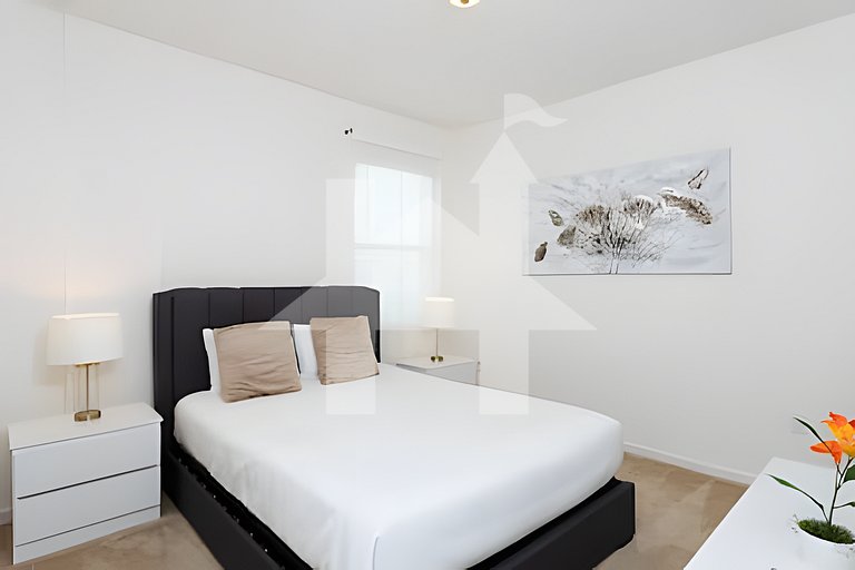 Vacation Home Near Disney, 9 bedrooms