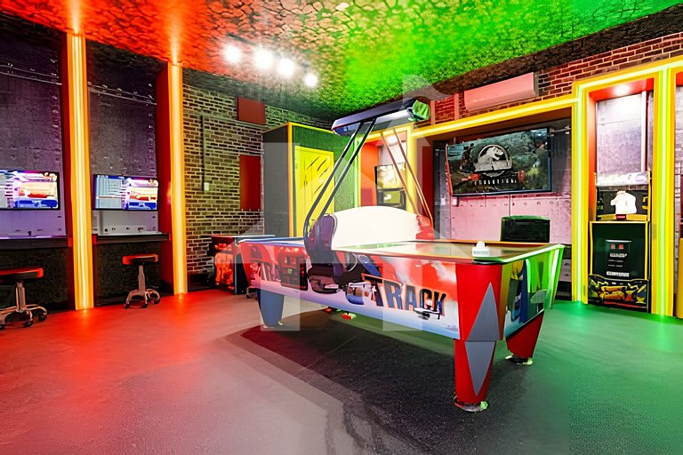 6BD/4BA Windsor Hills | Sala de Jogos & Piscina