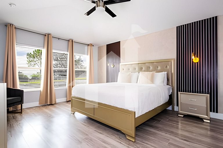 2532- 6BD/4BA Windsor Luxury Villa | Game Room & Pool