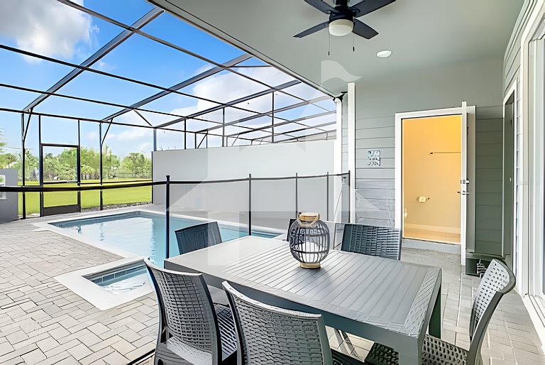 Villa Moderna 5Q no Windsor Island c/ Piscina Priv