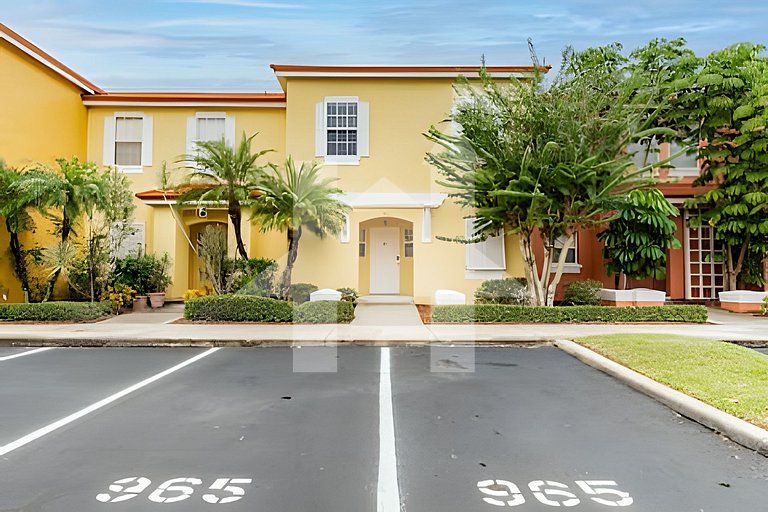 965 Lake Berkley 3BR Retreat – Pool & Fast WiFi