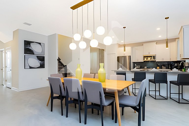 Luxury 6BD/5.5BA Brand new home Game Room