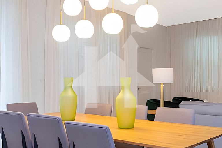 Luxury 6BD/5.5BA Brand new home Game Room