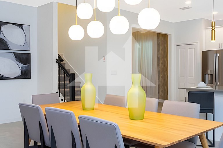 Luxury 6BD/5.5BA Brand new home Game Room