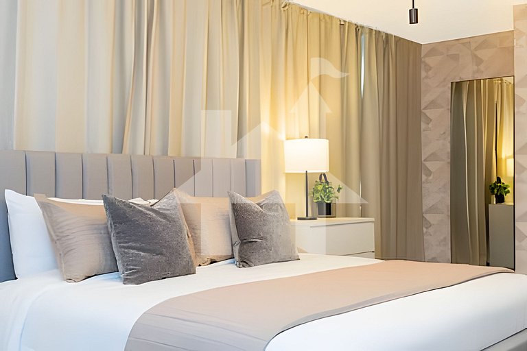 Luxury 6BD/5.5BA Brand new home Game Room