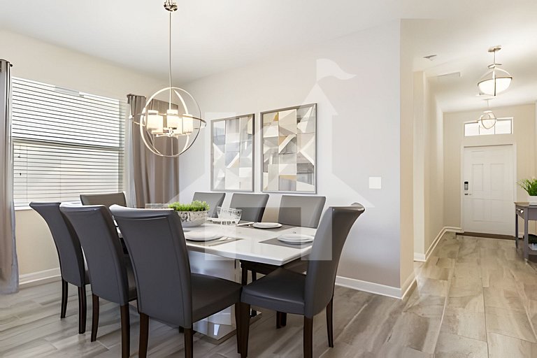 Resort Villa with Heated Pool and Ping Pong Table