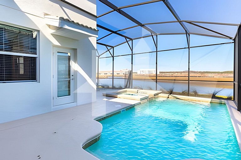 Resort Villa with Heated Pool and Ping Pong Table