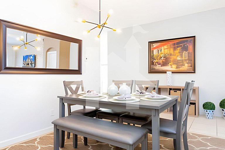 Disney 4BR Home + Pool & Themed Bedrooms