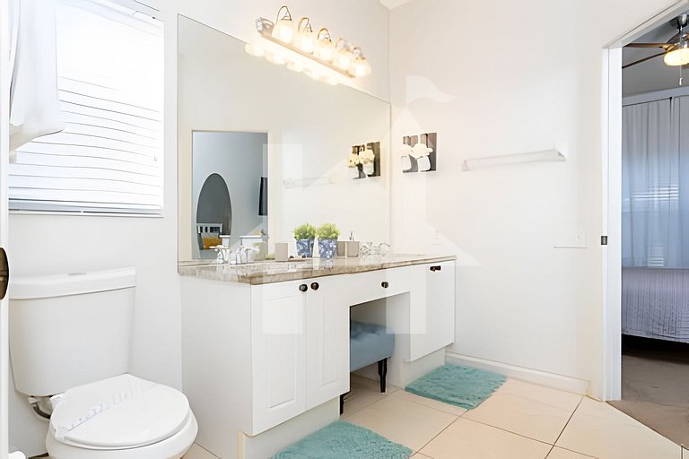 Disney 4BR Home + Pool & Themed Bedrooms