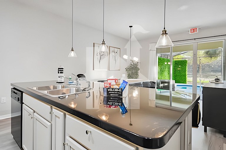 Vacation Home Near Disney, 4 bedrooms
