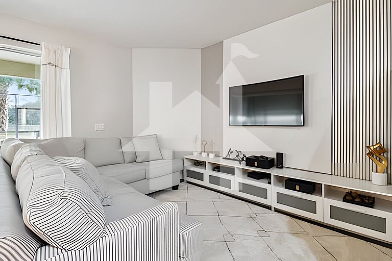 Vacation Home Near Disney, 4 bedrooms