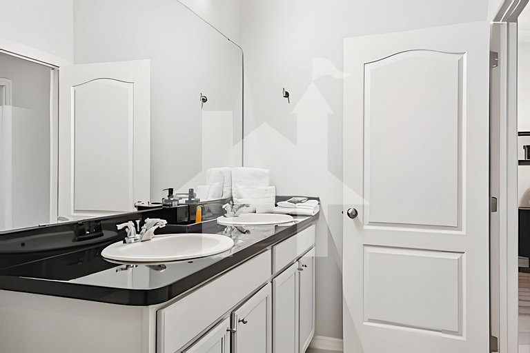 Vacation Home Near Disney, 4 bedrooms