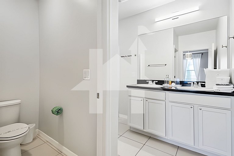 Vacation Home Near Disney, 4 bedrooms