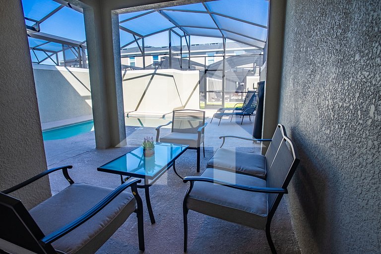 ST4261 - Luxury Townhouse w/Priv. Pool Near Disney