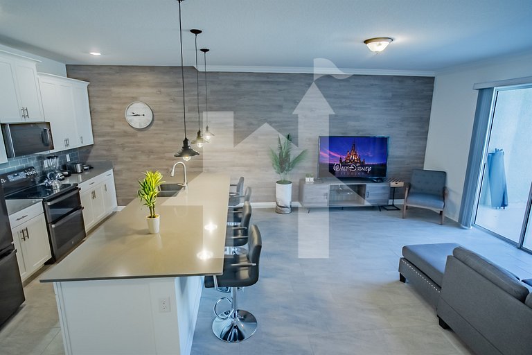 ST4261 - Townhouse c/Piscina Priv. Perto da Disney