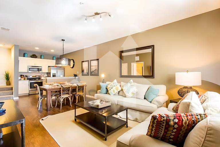 3BR West Lucaya w/ Clubhouse – Near Disney