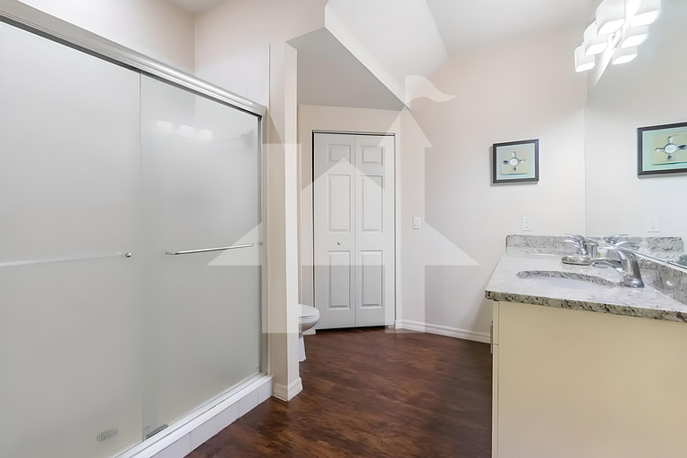 3BR Home w/ Resort Pool & Game Room