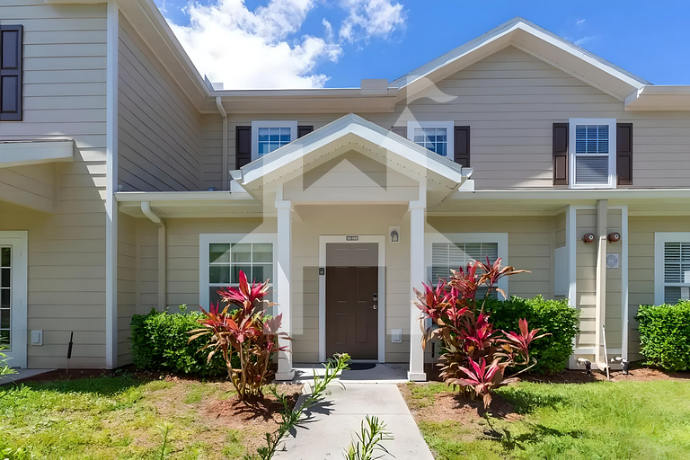 3BR Home w/ Resort Pool & Game Room