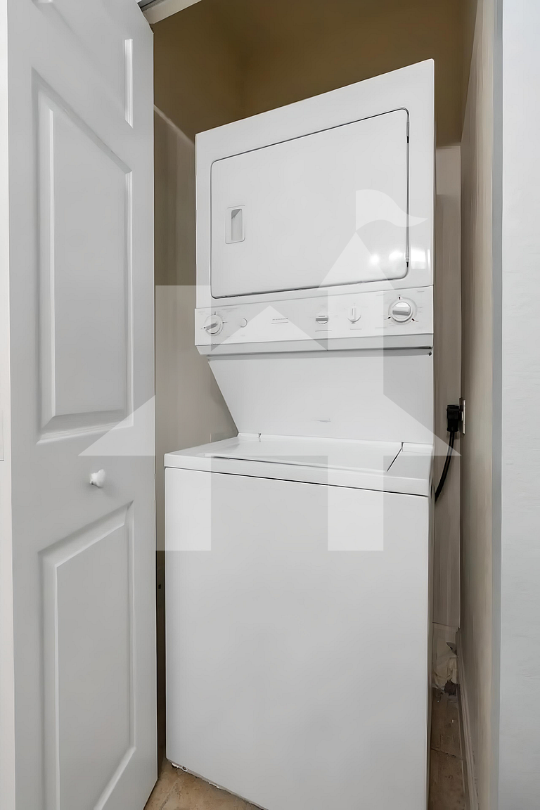 Casa 3Q/2B – Região Disney com Piscina Privada