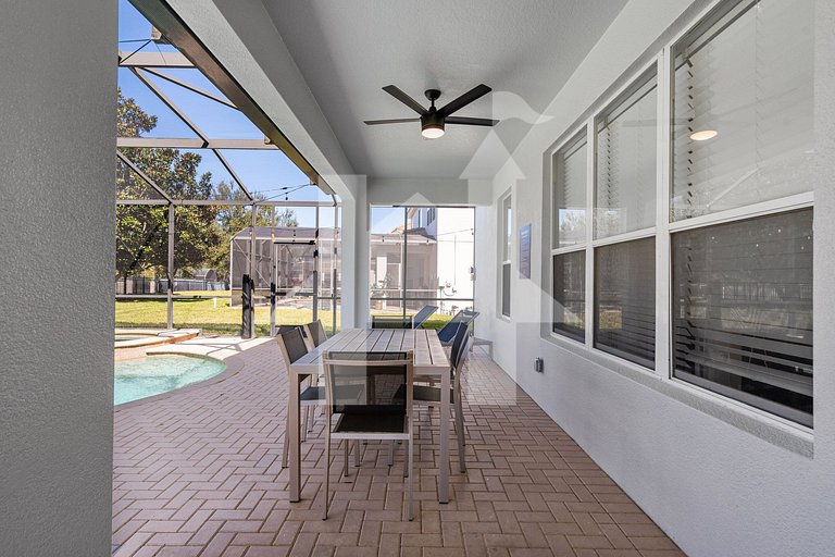 Windsor Hills 6BR Home, Private Pool + Game Room