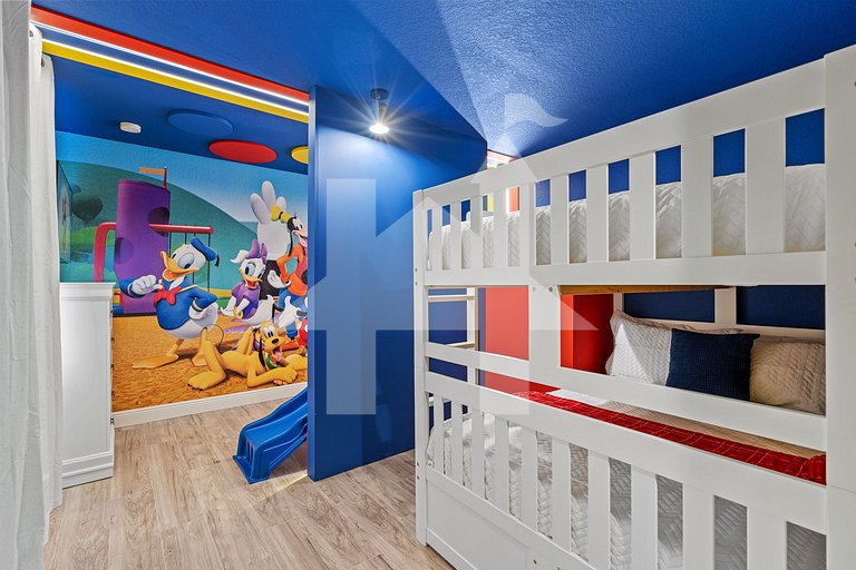 Windsor Hills 6BR Home, Private Pool + Game Room