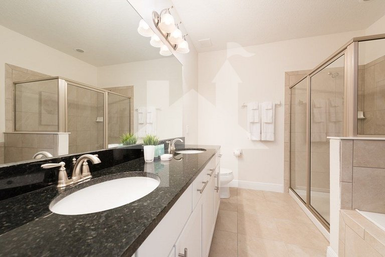 Vacation Home Near Disney, 9 bedrooms