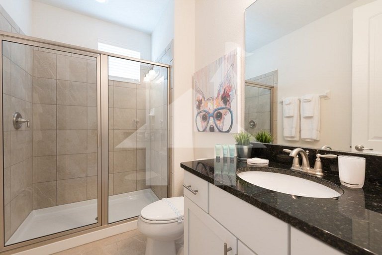 7696 Luxurious 9BD Villa w/Game Room + Themed Rooms