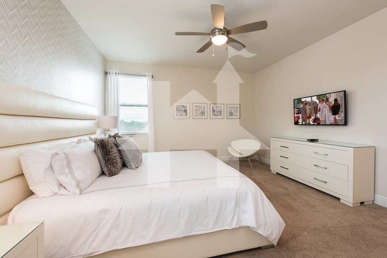 7696 Luxurious 9BD Villa w/Game Room + Themed Rooms