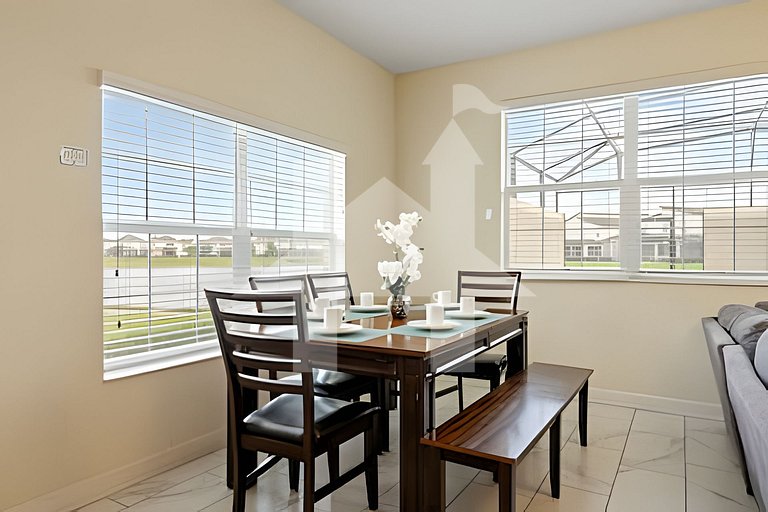 Vacation Home Near Disney, 5 bedrooms