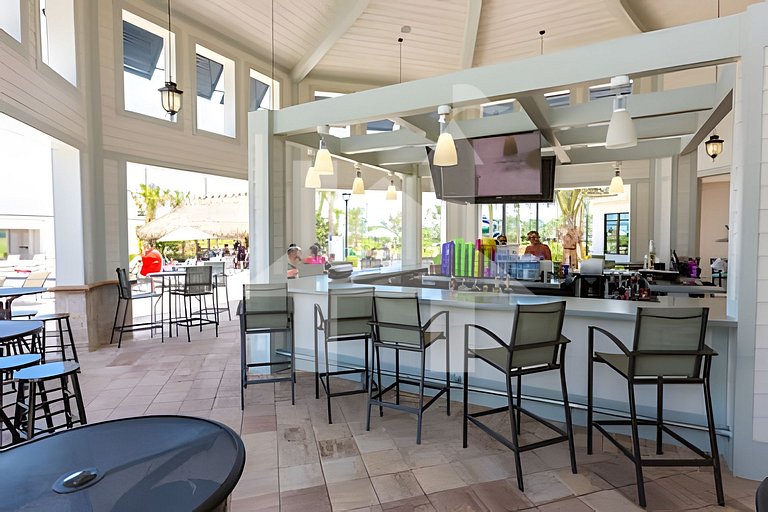 Vacation Home Near Disney, 5 bedrooms