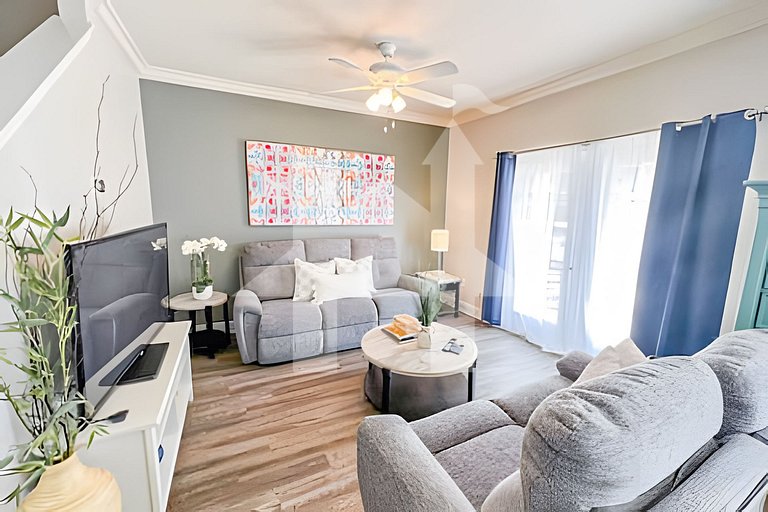 Townhome 4BR near Disney w/ Resort & Bakery