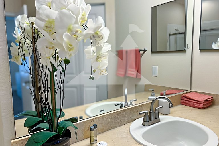 Townhome 4BR near Disney w/ Resort & Bakery