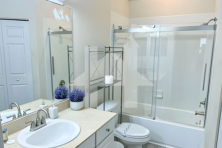 Townhome 4BR near Disney w/ Resort & Bakery