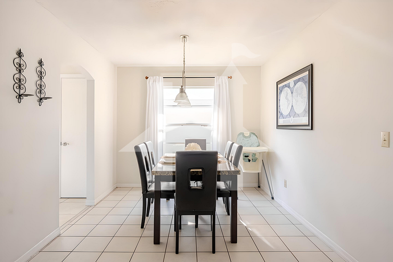 3BD/2BA Amazing Villa 10min->Disney
