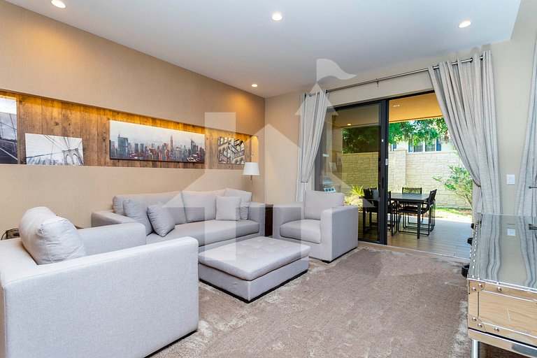 Casa 3Q c/ Área de Churrasco – Próx. Disney