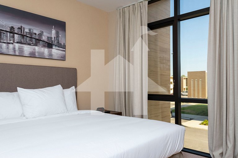 Disney‑Area 3BR Villa w/ Grill Patio & Families