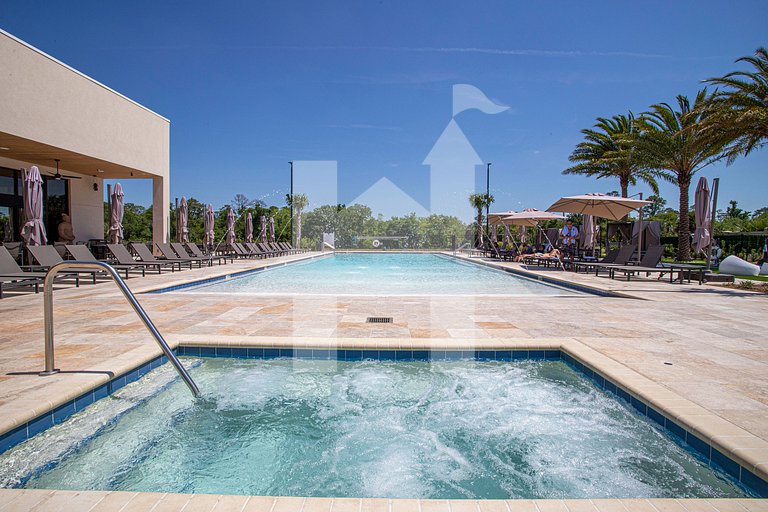 Casa 3Q c/ Área de Churrasco – Próx. Disney