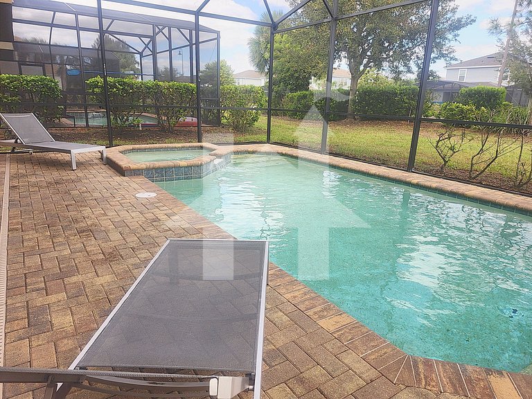 5561-Espaçosa Casa 6Q/5B com Piscina Privativa no Solterra R