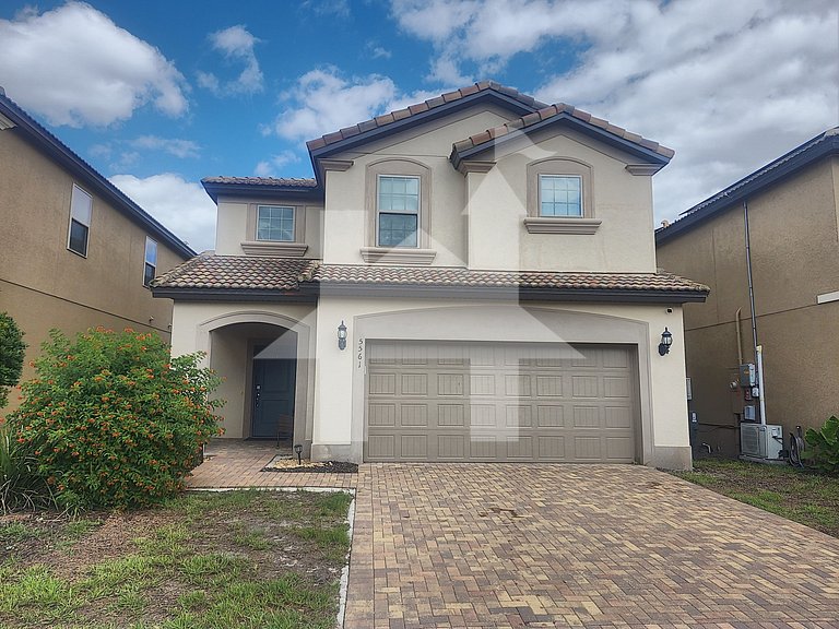 Vacation Home Near Disney, 6 bedrooms