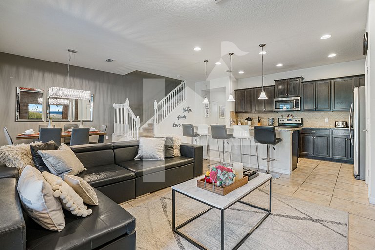 Casa 6Q com Piscina Privada - perto da disney