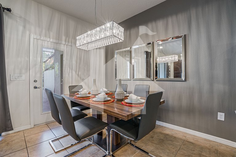 Disney‑Area 5BR Home w/ Private Pool +